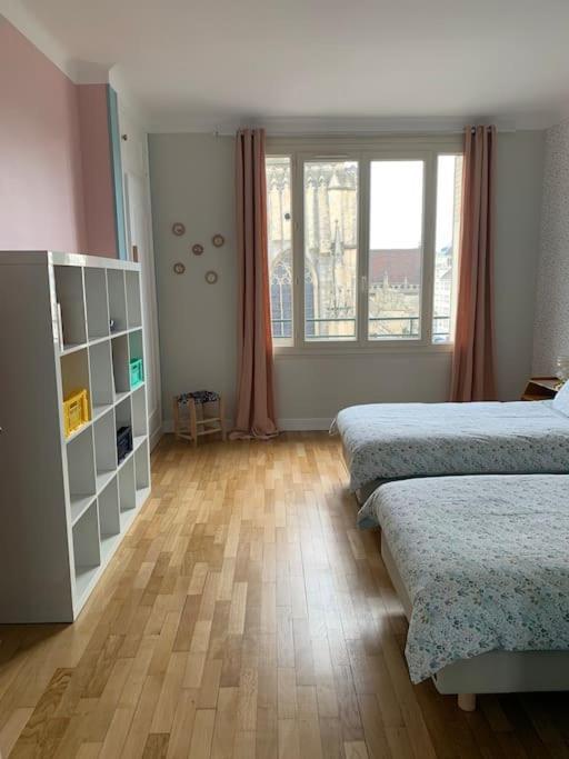Appart 90M2 Lumineux, Centre, Vue Eglise Penchee 캉 외부 사진