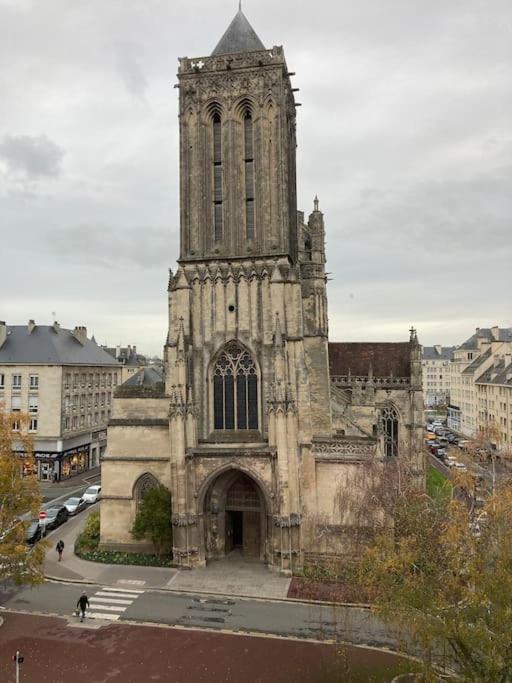 Appart 90M2 Lumineux, Centre, Vue Eglise Penchee 캉 외부 사진