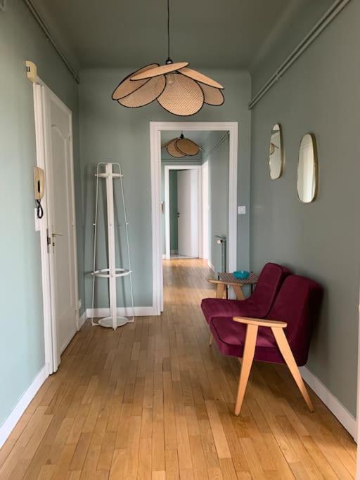 Appart 90M2 Lumineux, Centre, Vue Eglise Penchee 캉 외부 사진